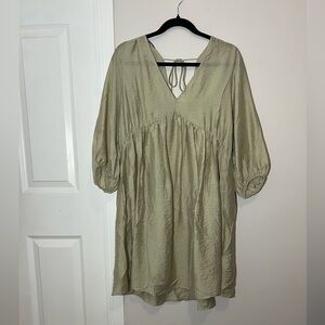 H&M V Neck Tie Back Dolman Sleeve Mini Dress